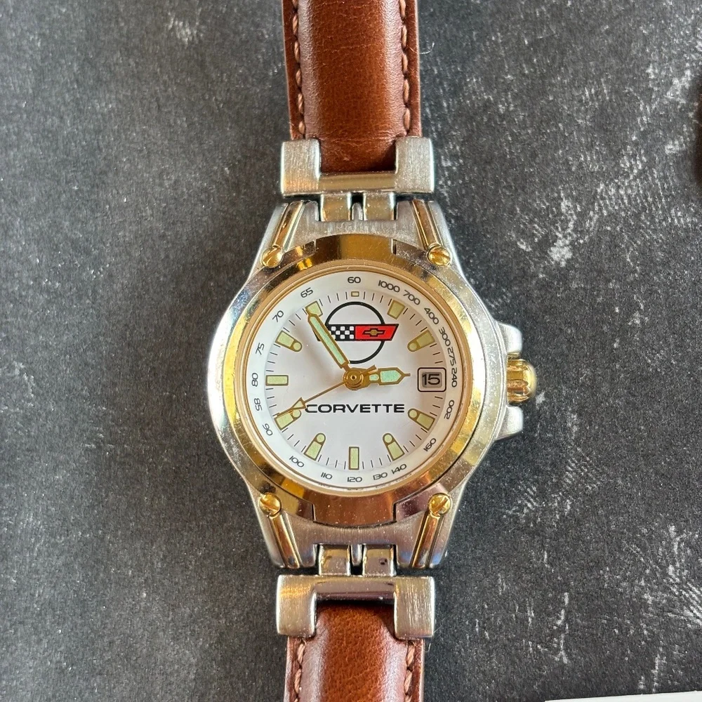 Chevrolet Corvette Ladies Silver Gold Watch 1990's Leather Band Quartz Accuracy